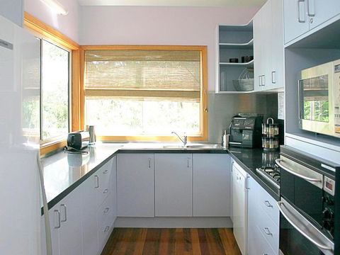 Vainui - Southport Accommodation 5