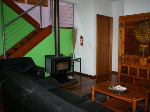 Vainui - Southport Accommodation 1