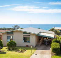 Kianga Parade Beach House - Accommodation Southport