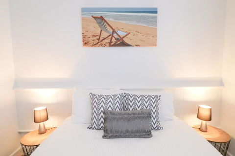 Bluewater Executive Villa In Raffertys Resort - Southport Accommodation 3