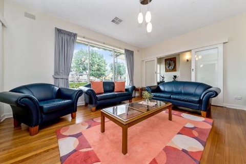 Barossa Idyll - Accommodation Southport 4