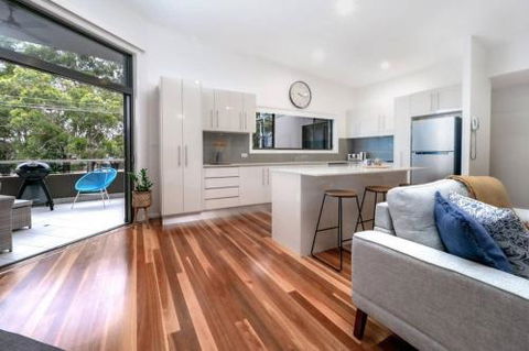 Ait Shona Happy Place. Apt 10 Haven On The Park - Southport Accommodation 6