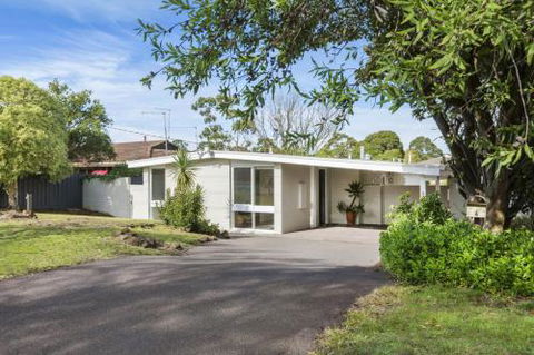 SUNKISSED MORNINGTON - Southport Accommodation 2