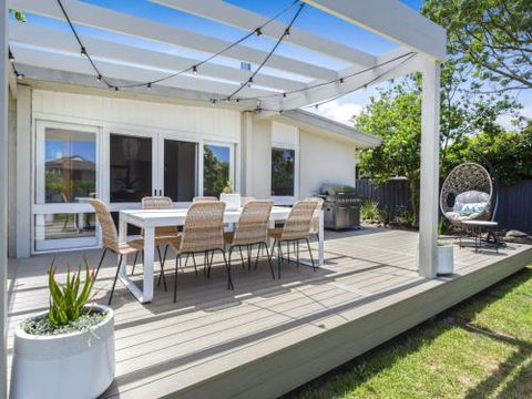 SUNKISSED MORNINGTON - Southport Accommodation 3