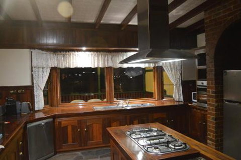 Gargoyle Lodge - Accommodation Southport 2