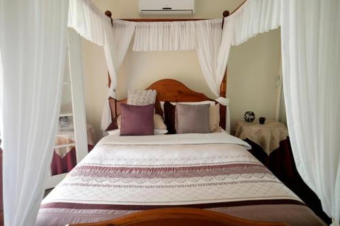 Fergusson Winery Homestead Accomodation - Accommodation Southport 0