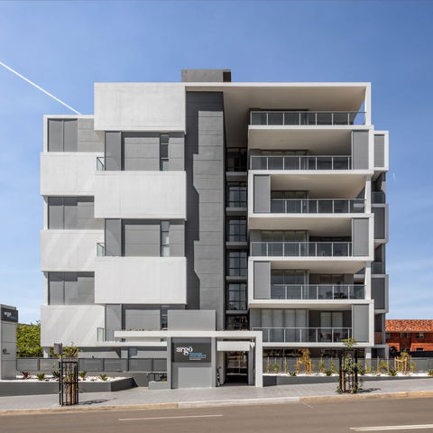 Argo Serviced Apartments - Southport Accommodation 1