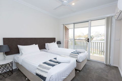 Wagga Apartments 2 - Southport Accommodation 3