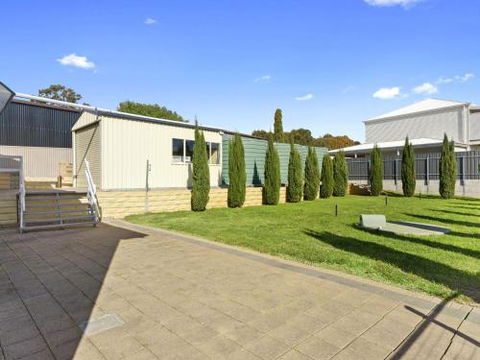 VALLEY VIEWS 10 Valley Heights Drive - Southport Accommodation 2