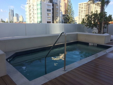Gold Coast Broadbeach Holiday 2bed2bath Walk To Beach+parking Qbr004 - Accommodation Southport 3