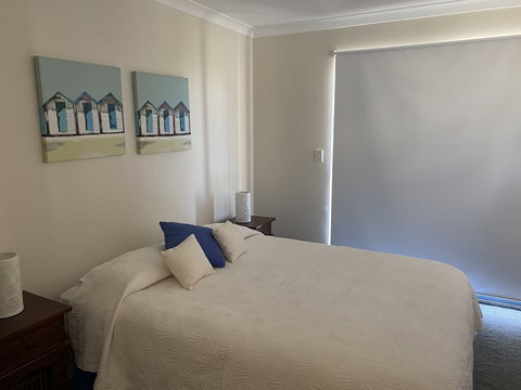 Seaview Apartment - Accommodation Southport 6