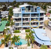 1 Bedroom Apt Ocean View Urangan - Southport Accommodation