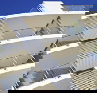 Oshen Holiday Apartments Yeppoon - Southport Accommodation