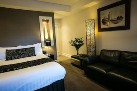 Gallery Apartments - Southport Accommodation 0