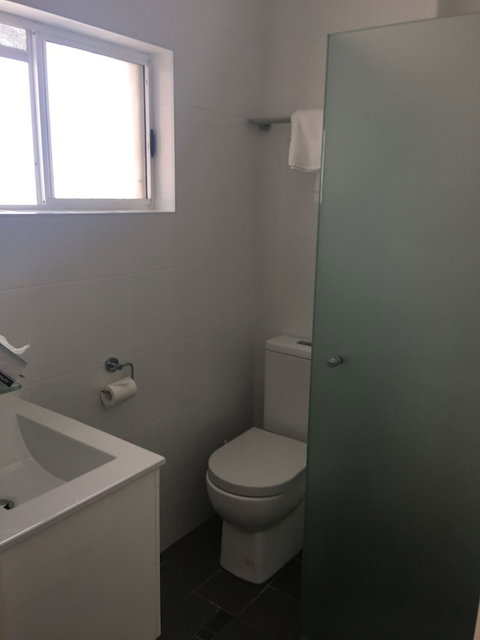 Huskisson Beach Motel - Accommodation Southport 3