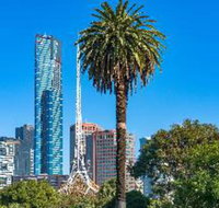 Myriad Dreams Guest House - Southport Accommodation