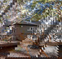 Lake St Clair Lodge - Southport Accommodation