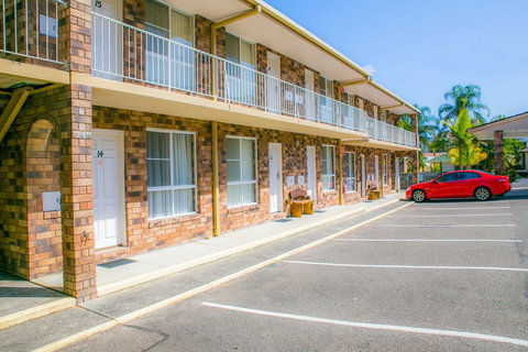 Gosford Palms Motor Inn - Accommodation Southport 1