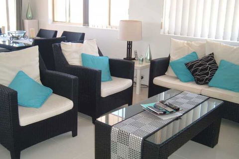The Hill Apartments - Southport Accommodation 5
