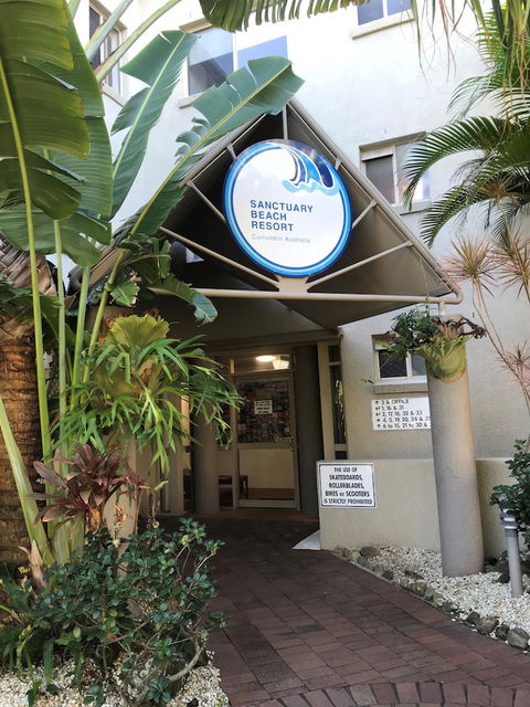 Sanctuary Beach Resort - Southport Accommodation 0
