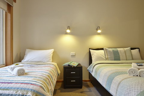 Goldfield Holiday Units - Accommodation Southport 5