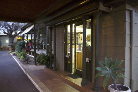 Lake Forbes Motel - Southport Accommodation 1