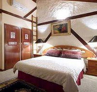 Castle on the Hill - Southport Accommodation