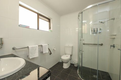 Allan Cunningham Motel - Accommodation Southport 6