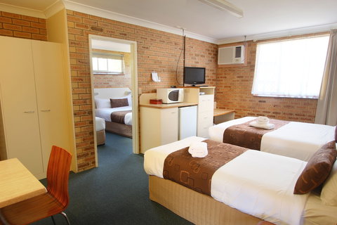Garden City Motor Inn - Accommodation Southport 6