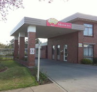 Big Valley Lakeside Paradise Motor Inn - Southport Accommodation