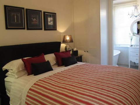 Andres Mews Luxury Serviced Apartments - Accommodation Southport 6