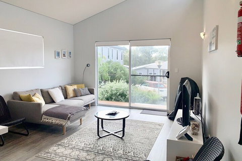 17 By The Sea Dunsborough - Accommodation Southport 3