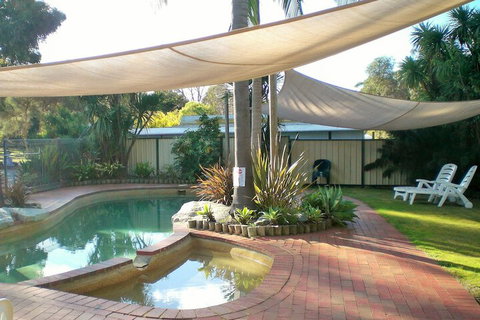 Mallacoota's Shady Gully Caravan Park - Accommodation Southport 4