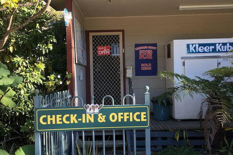 Mallacoota's Shady Gully Caravan Park - Accommodation Southport 5