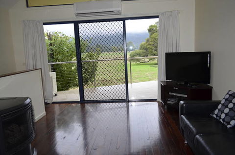 Halls Gap Escape - Southport Accommodation 1
