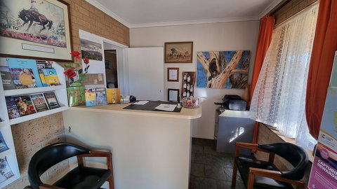 Lone Pine Motel - Corowa - Accommodation Southport 3