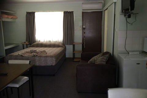 Warrumbungles Mountain Motel - Southport Accommodation 5