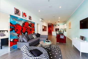 Vance 2Bdr Melbourne Apartment - Southport Accommodation 0