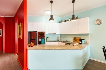Vance 2Bdr Melbourne Apartment - Southport Accommodation 4