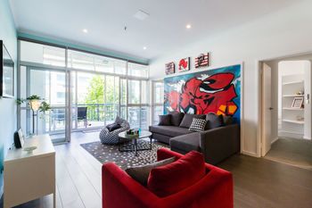 Vance 2Bdr Melbourne Apartment - Southport Accommodation 5