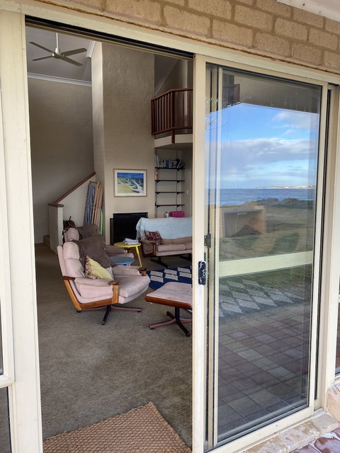 Lands Edge - Accommodation Southport 0