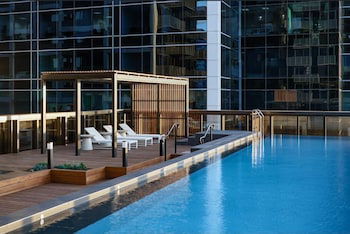 STAY&CO Serviced Apartments Docklands Drive - Southport Accommodation 2
