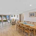 Kalimna Lakeside Living - Southport Accommodation 0