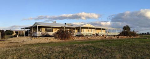 A Better Life Animal Sanctuary FarmStay Private Two Bedrooms Lounge Room & Bathroom & Toilet Shared Kitchen - Southport Accommodation 0