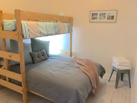 Smugglers Resort Style Apartments No 9 - Southport Accommodation 4