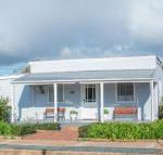 The Rested Guest 3 Bedroom Cottage West Wyalong - Southport Accommodation