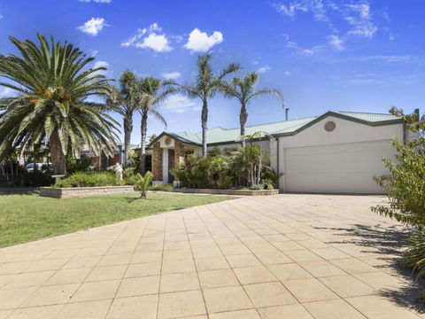 DIAMOND BAY RETREAT SORRENTO - Southport Accommodation 4