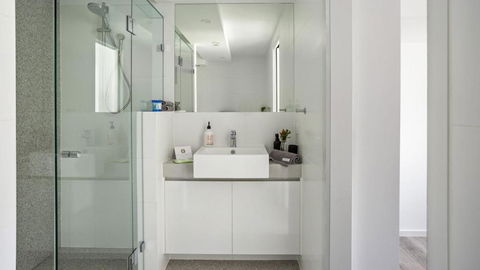 Salt 4 Getaway Luxury For 2 - Southport Accommodation 2