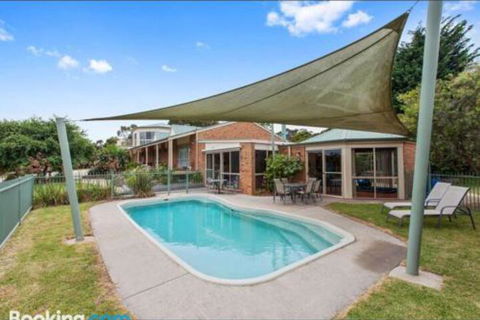 Heritage Bed & Breakfast - Accommodation Southport 4