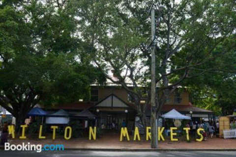 3br Stylish Apt CBD River & City Views SpaSaunaPoolWIFINetflix - Accommodation Southport 2